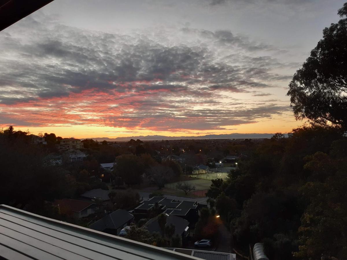 Sherwood Lodge 4-Bedroom Holiday Home With Spectacular Views Christchurch Zewnętrze zdjęcie