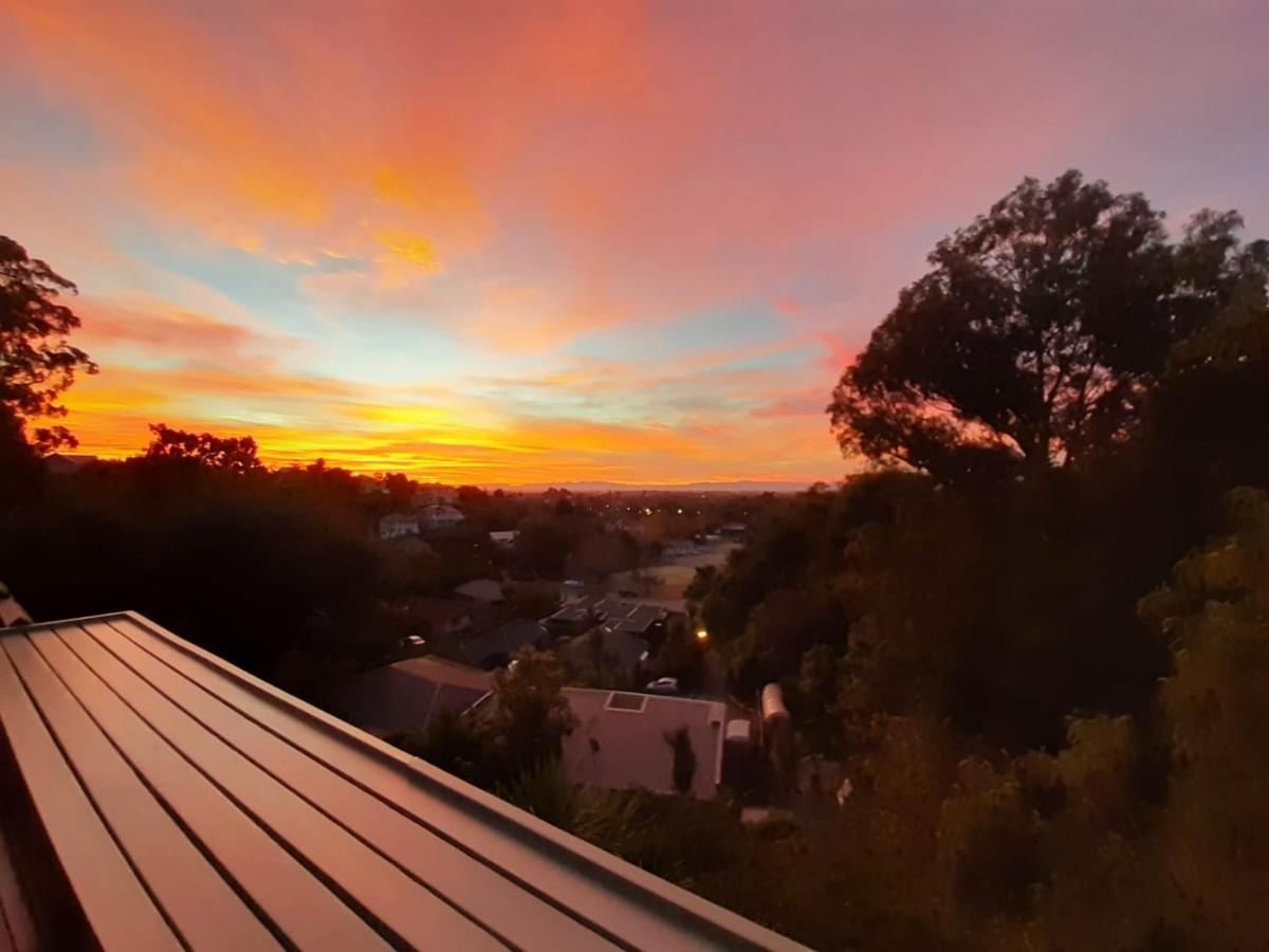Sherwood Lodge 4-Bedroom Holiday Home With Spectacular Views Christchurch Zewnętrze zdjęcie