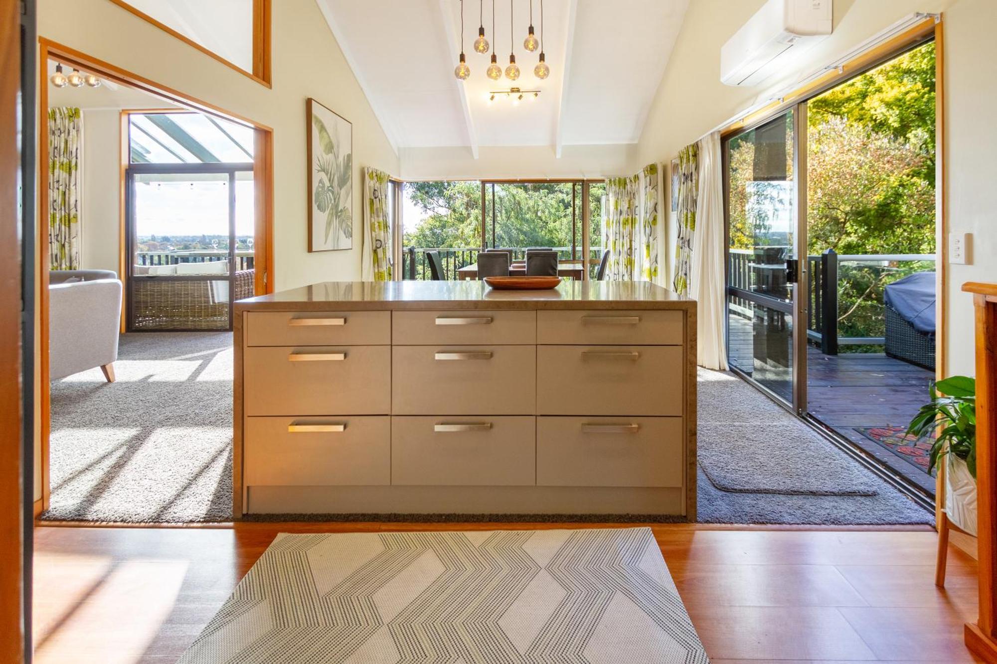 Sherwood Lodge 4-Bedroom Holiday Home With Spectacular Views Christchurch Zewnętrze zdjęcie