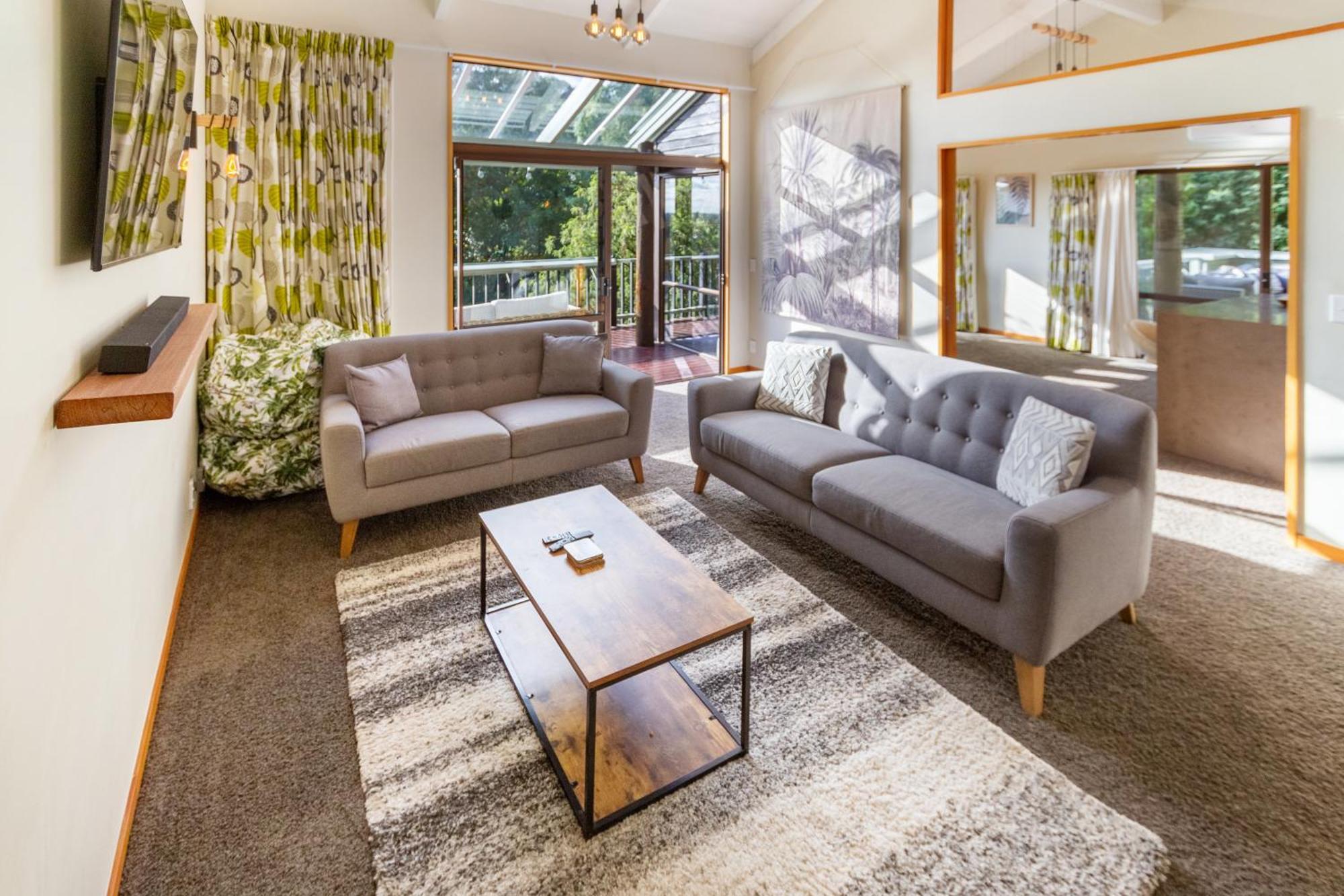 Sherwood Lodge 4-Bedroom Holiday Home With Spectacular Views Christchurch Zewnętrze zdjęcie