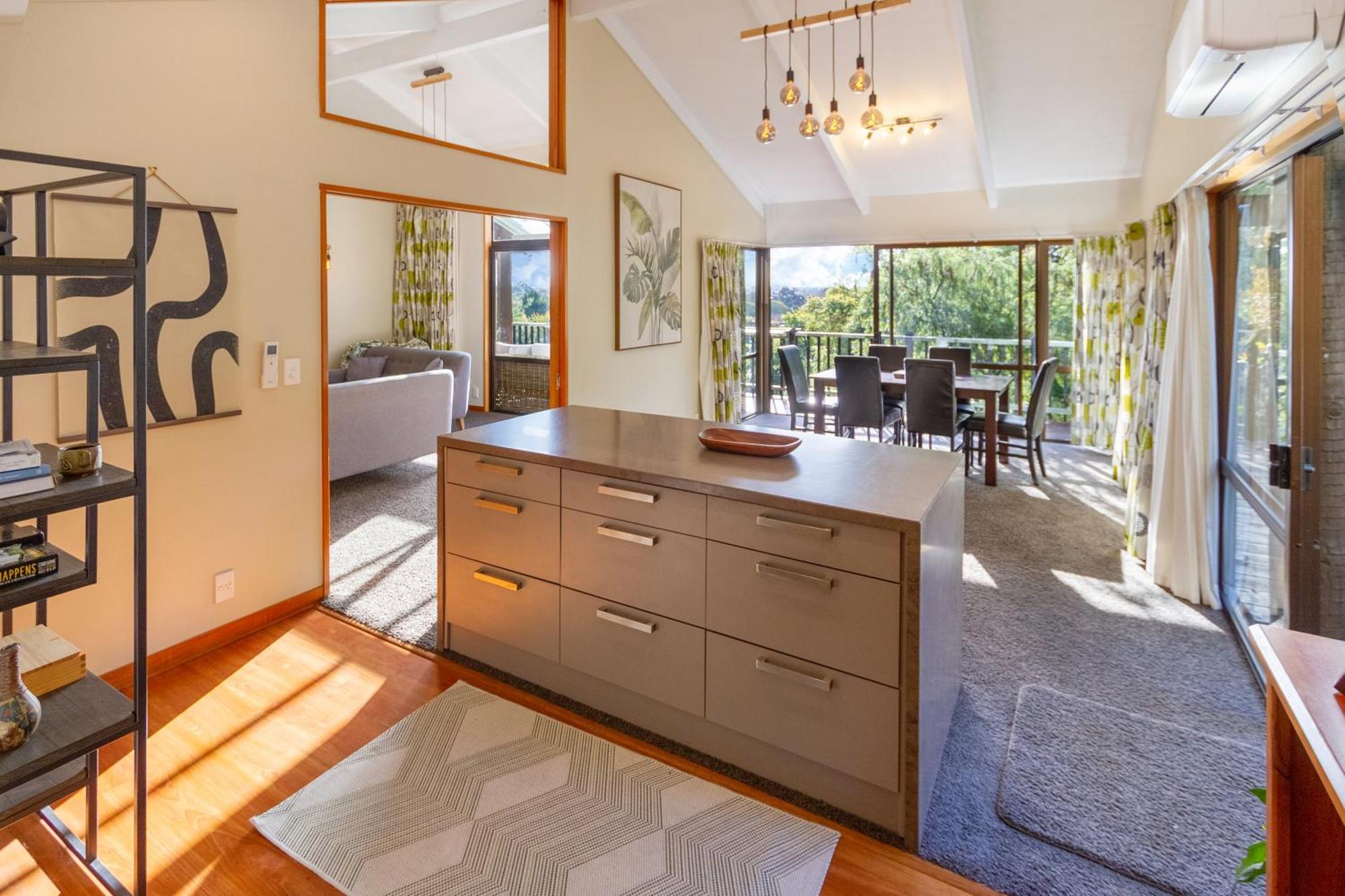Sherwood Lodge 4-Bedroom Holiday Home With Spectacular Views Christchurch Zewnętrze zdjęcie
