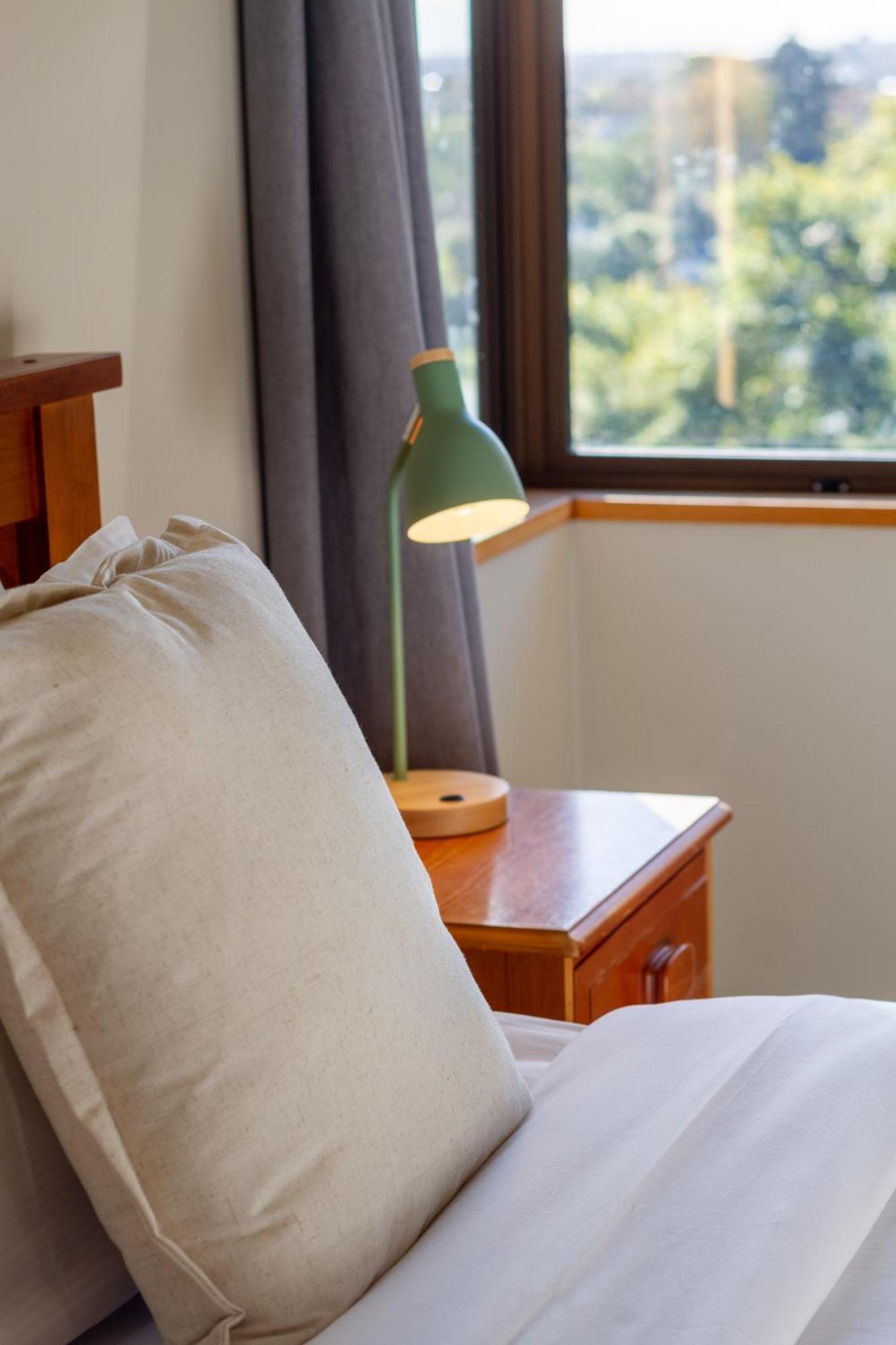 Sherwood Lodge 4-Bedroom Holiday Home With Spectacular Views Christchurch Zewnętrze zdjęcie