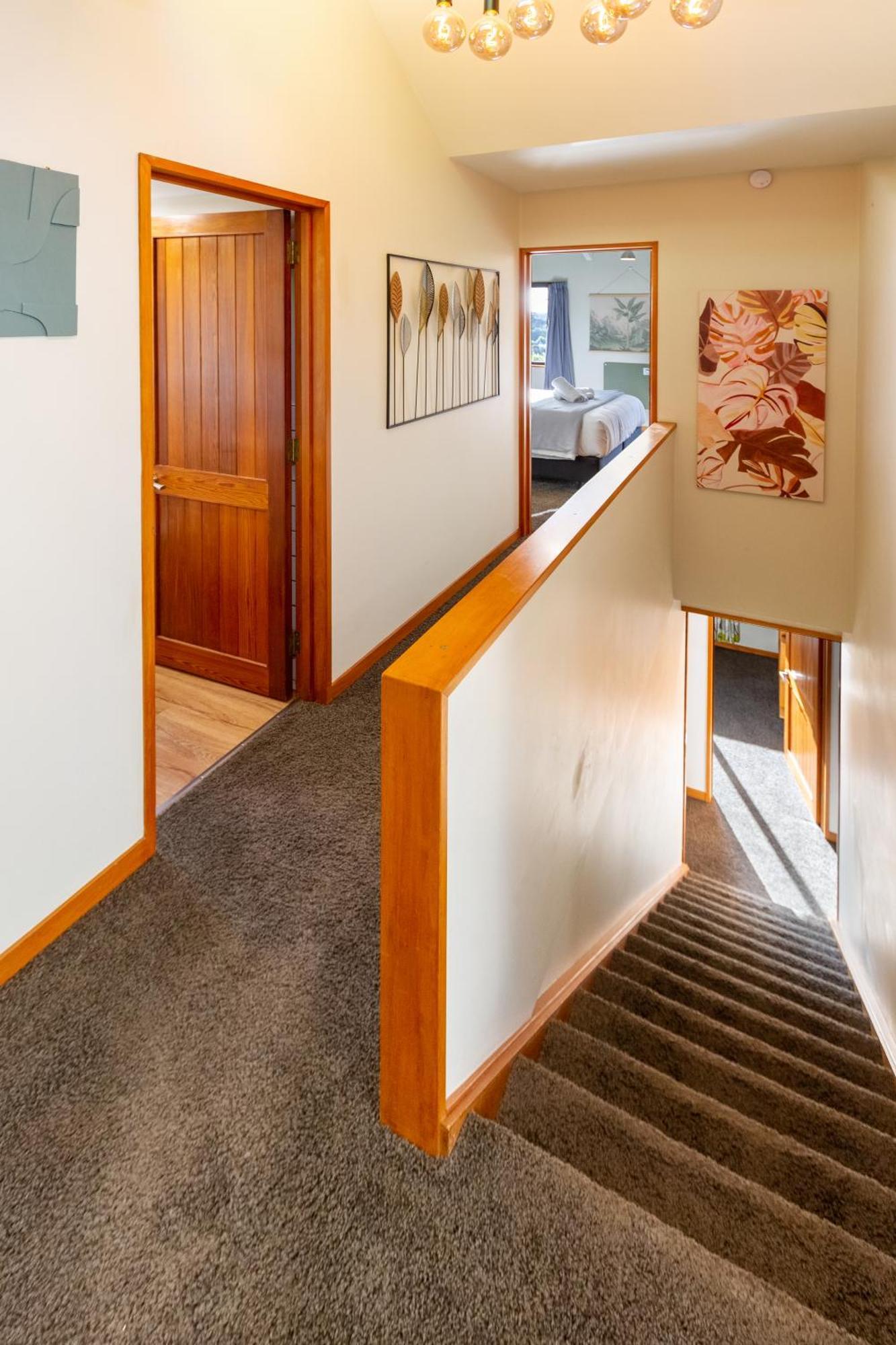 Sherwood Lodge 4-Bedroom Holiday Home With Spectacular Views Christchurch Zewnętrze zdjęcie