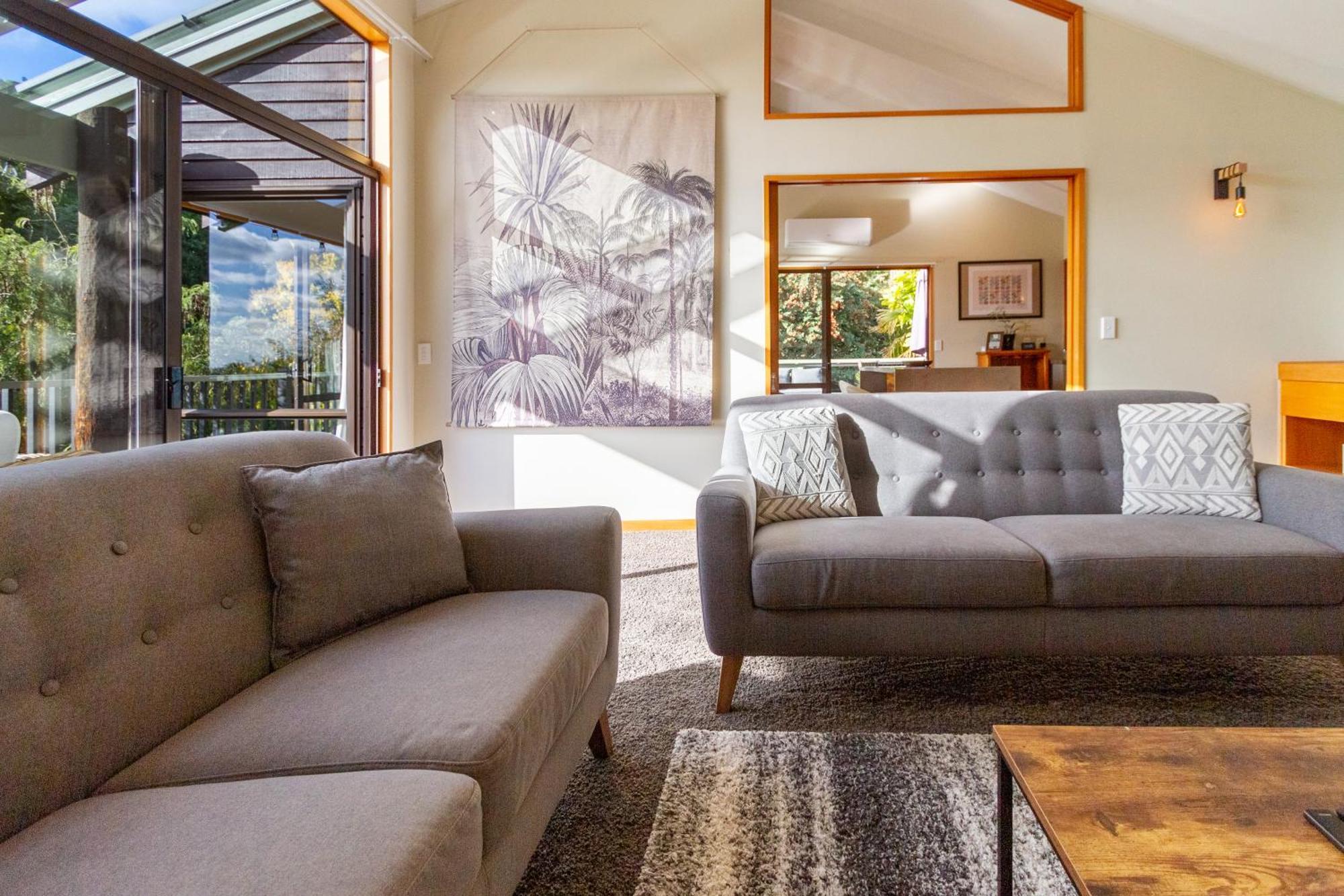 Sherwood Lodge 4-Bedroom Holiday Home With Spectacular Views Christchurch Zewnętrze zdjęcie